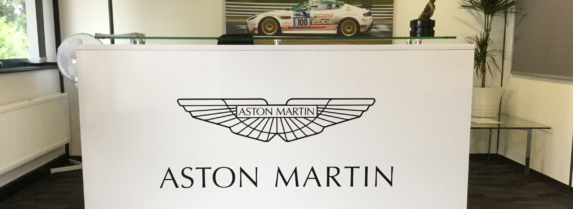 Vinyl cut letters & graphics